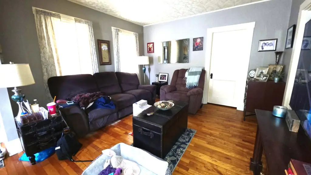 Picture 4