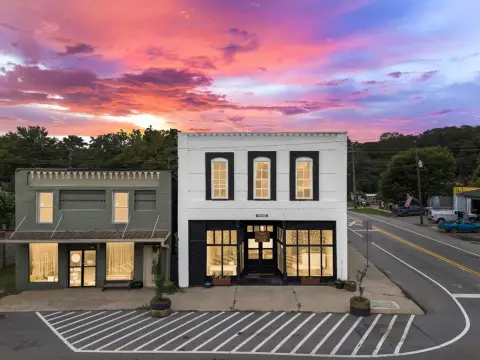 Historic Building in Downtown Temple