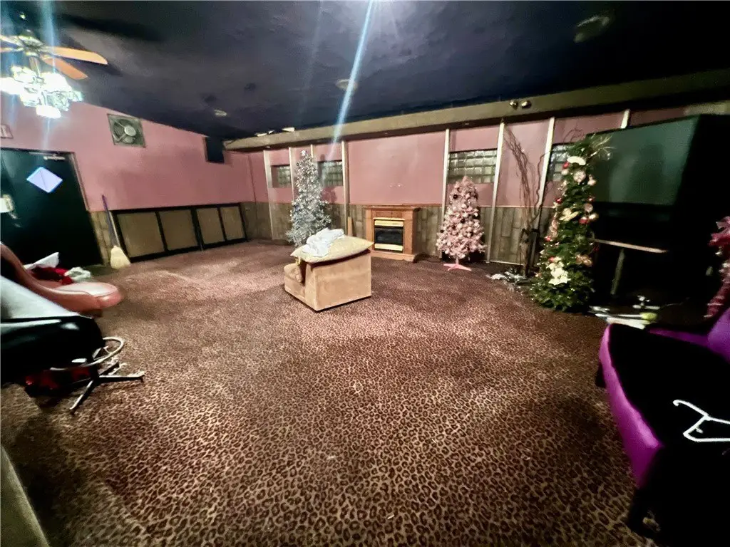 Picture 16