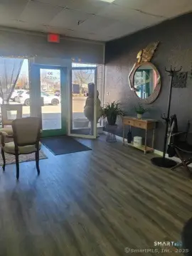 Turnkey Salon in East Lyme