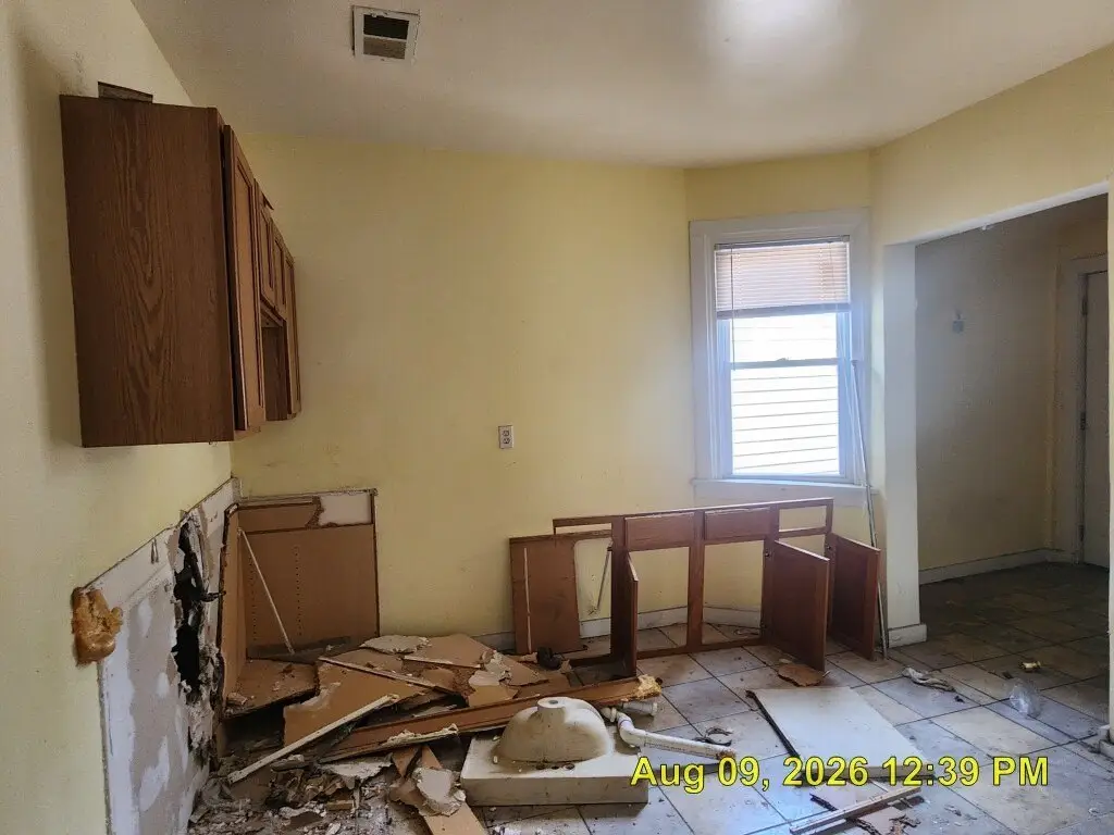 Picture 13