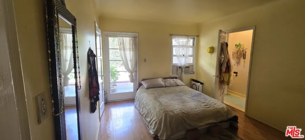 Picture 10