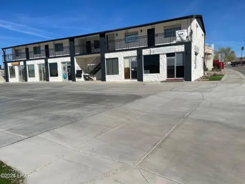 Downtown Commercial Space Available