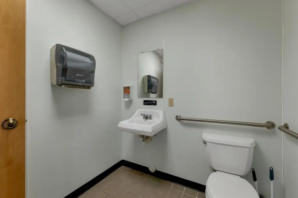 Picture 30
