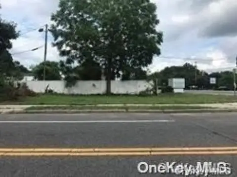 Vacant Land on Middle Country