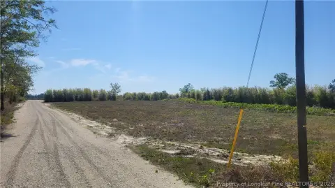 Fayetteville Homesite Bordering State Lands