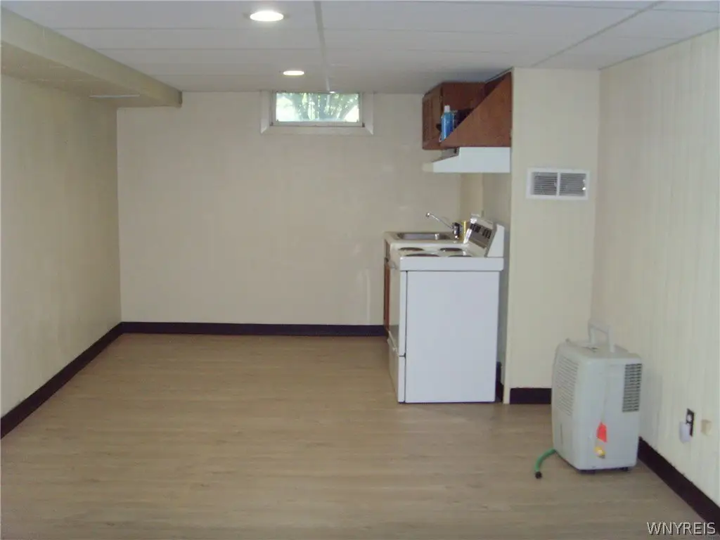 Picture 12
