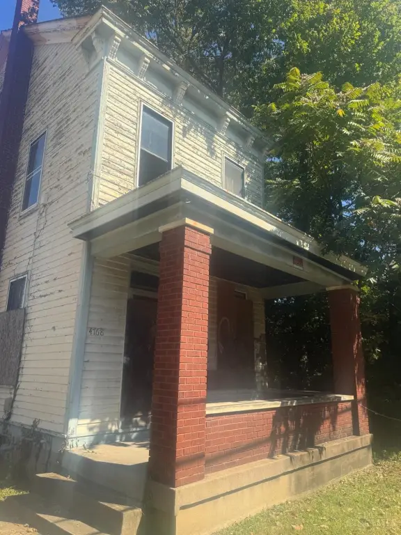 Picture 4