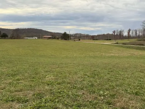 Unrestricted Land Near Lake Cumberland