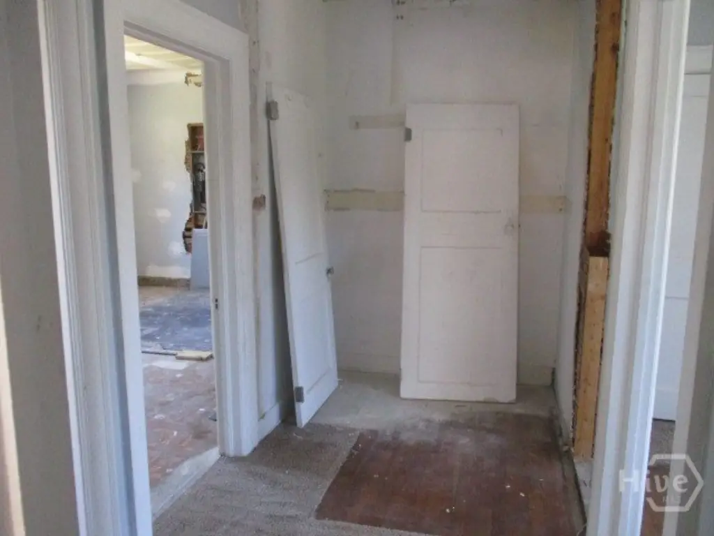 Picture 10