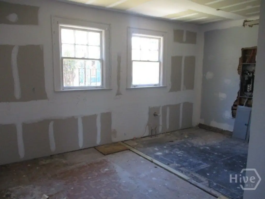 Picture 12
