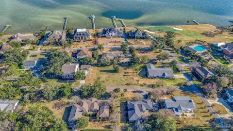 Waterfront Homesite in Harbourview