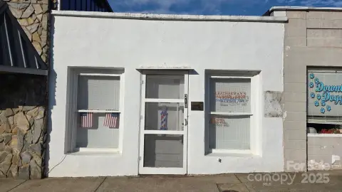 Historic Barber Shop in Lincolnton