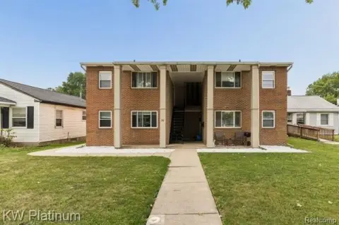 Remodeled Colonial Quadplex