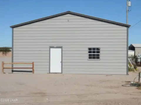 Quartzsite Commercial Property on Main