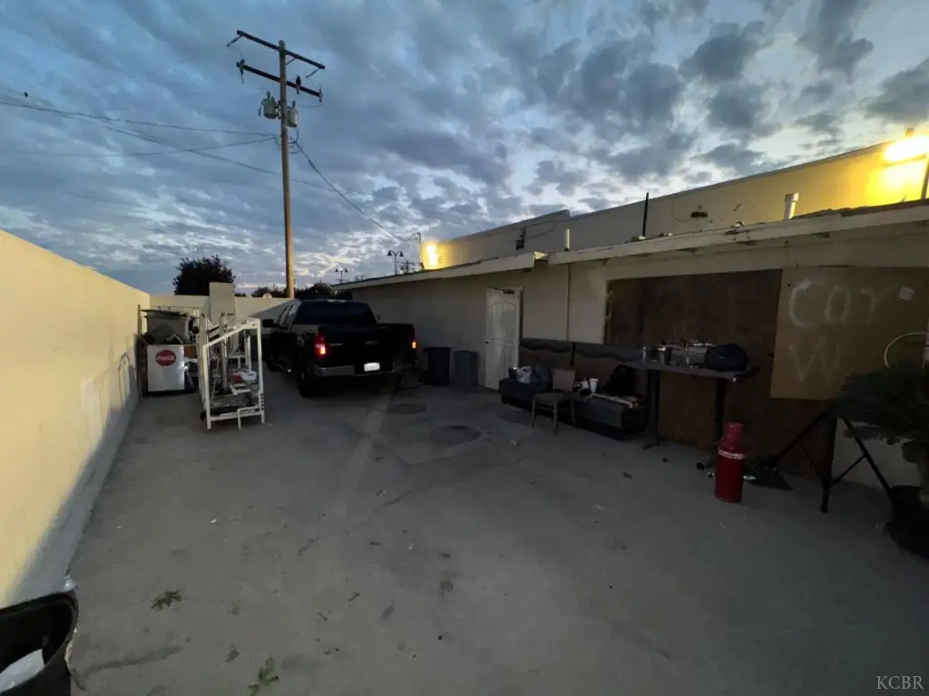 Picture 30