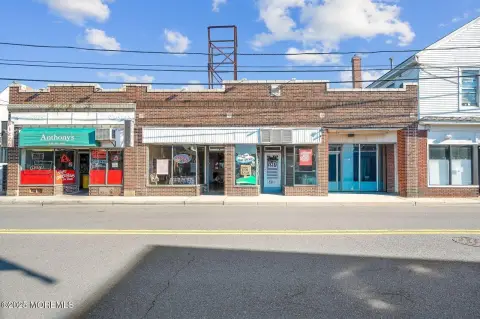 Keansburg Commercial Building For Sale