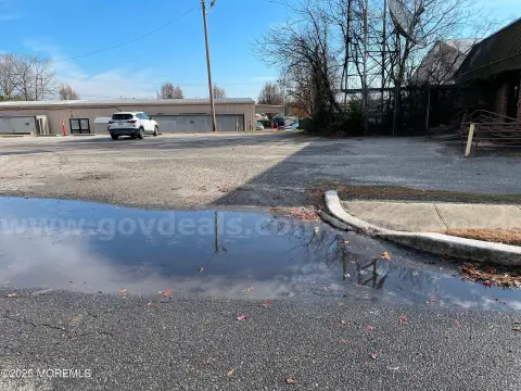 Route 9 Commercial Opportunity