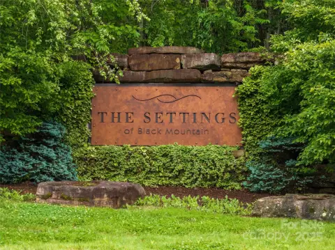 Land in Black Mountain Community