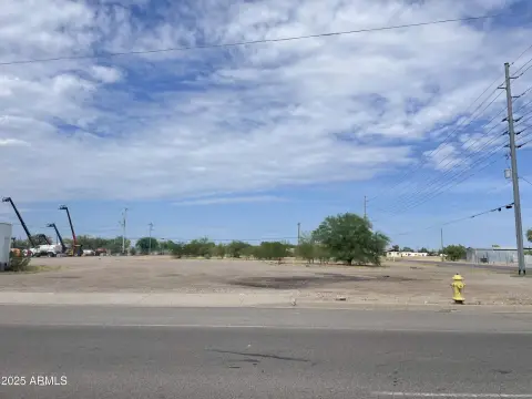 Corner Lot in Eloy, Arizona