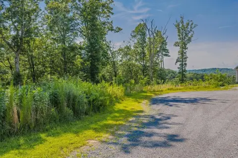 Gated Community Cul-de-Sac Homesite Land