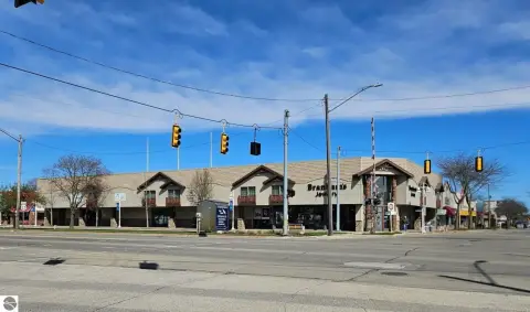 East Tawas Leasehold Space Available