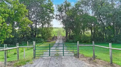 Scenic 20 Acres in Odessa