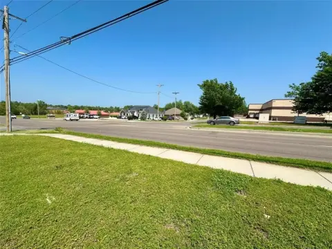 Commercial Lot in Midwest City