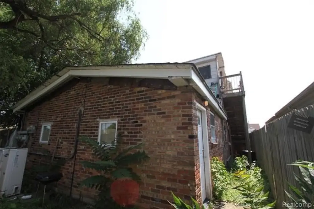 Picture 30