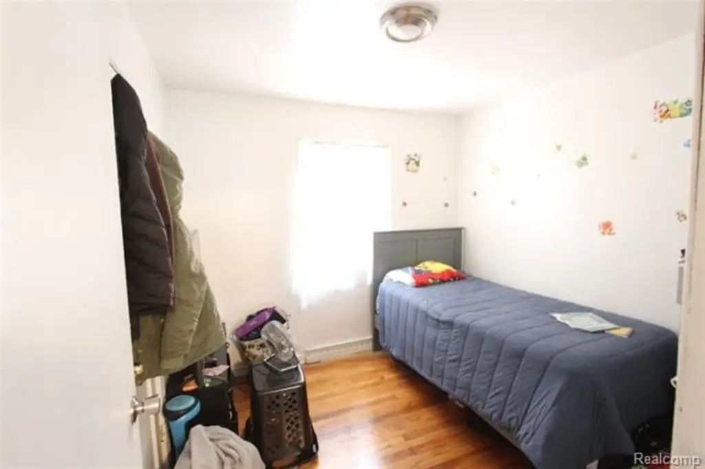 Picture 6