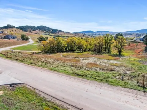 Residential Land in Hidden Valley
