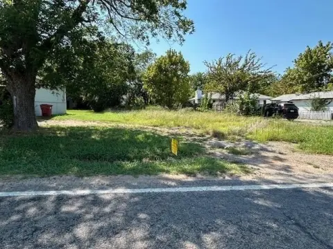Vacant Land in Bells, TX