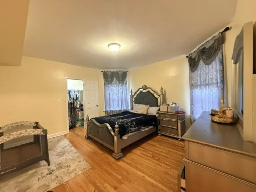 Picture 19