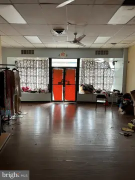 DREXEL HILL Commercial Space