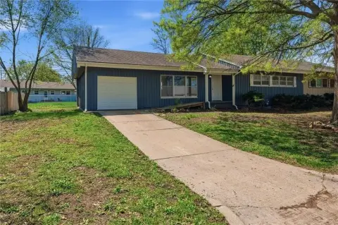 Turnkey Ranch Duplex Opportunity