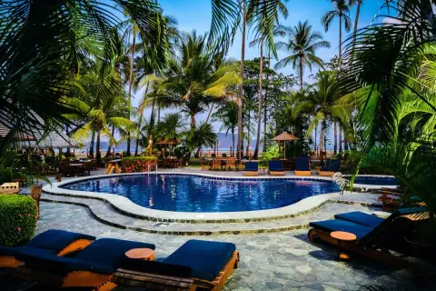 Beachfront Resort Development Opportunity