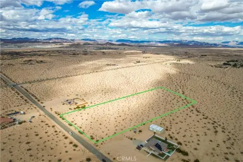 Secluded 4.78 Acre Parcel