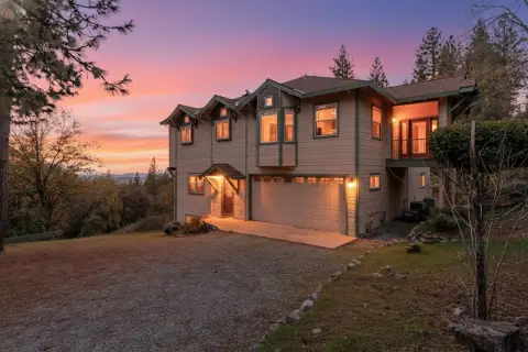 Nevada City Estate with Vineyard