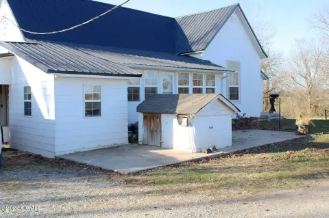Fairview MO Farmland with House