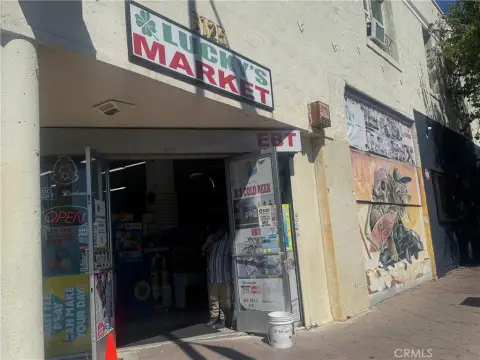 Los Angeles Mini Mart Opportunity