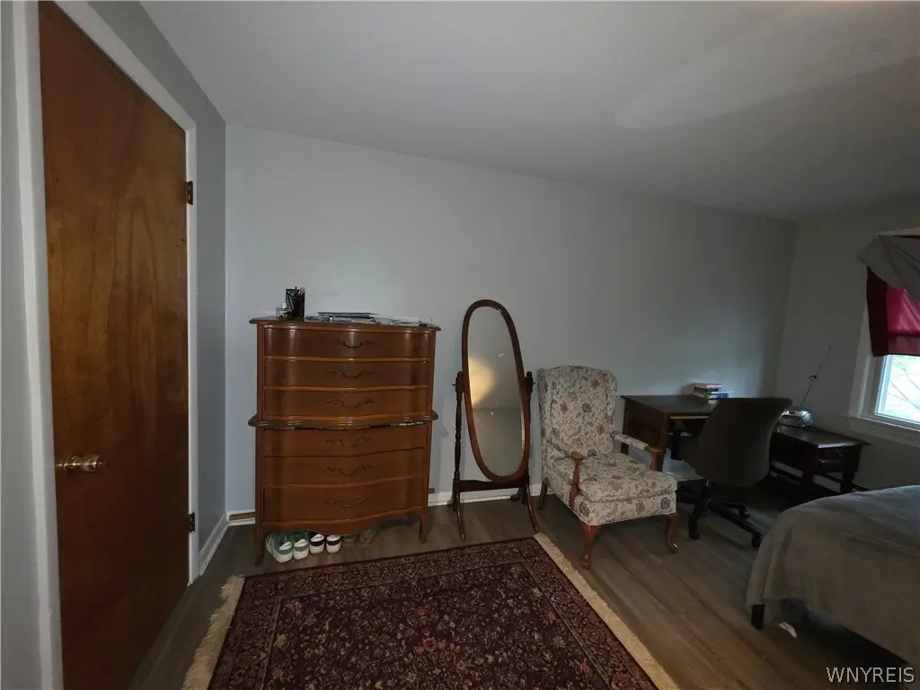 Picture 7