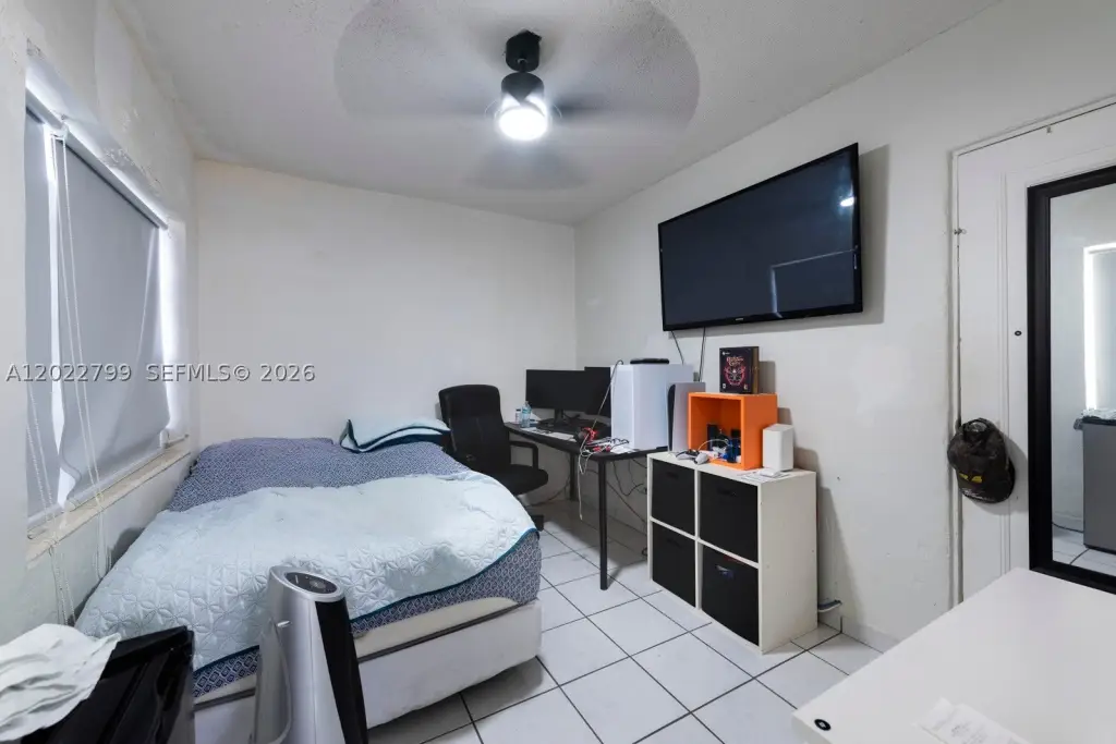 Picture 8
