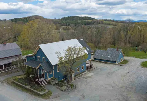 Restaurant Property with Detached House