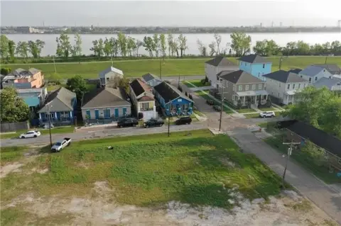 Vacant Land in Historic Algiers
