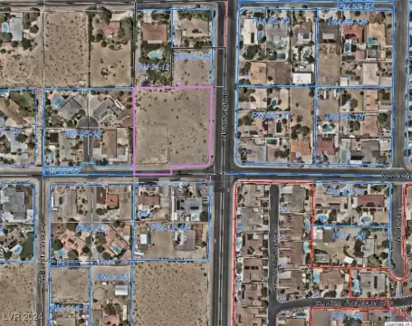 2.5 Acres Corner Lot