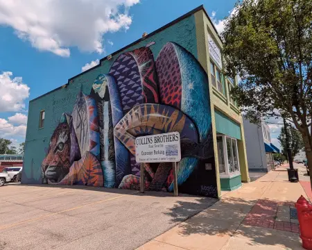 Open-Plan Storefront Retail Space