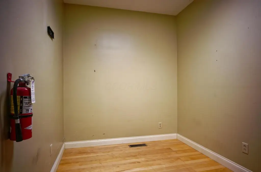 Picture 9