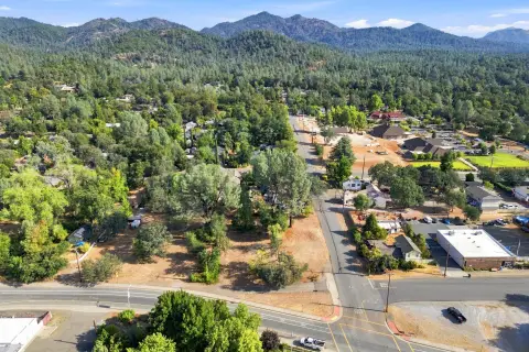 Buildable Village Commercial Land