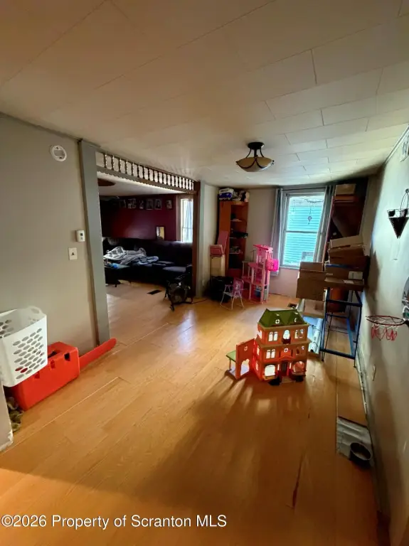 Picture 16