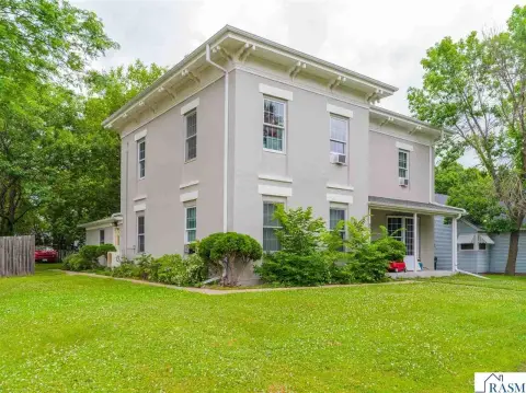 Remodeled 4-Unit Quadplex